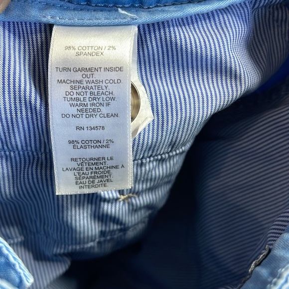 Vineyard Vines Island Shorts - Picture 7 of 8